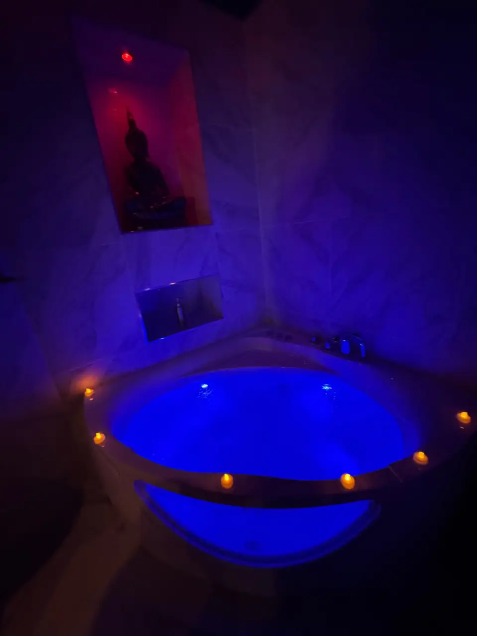 Love Room Balneo Menton