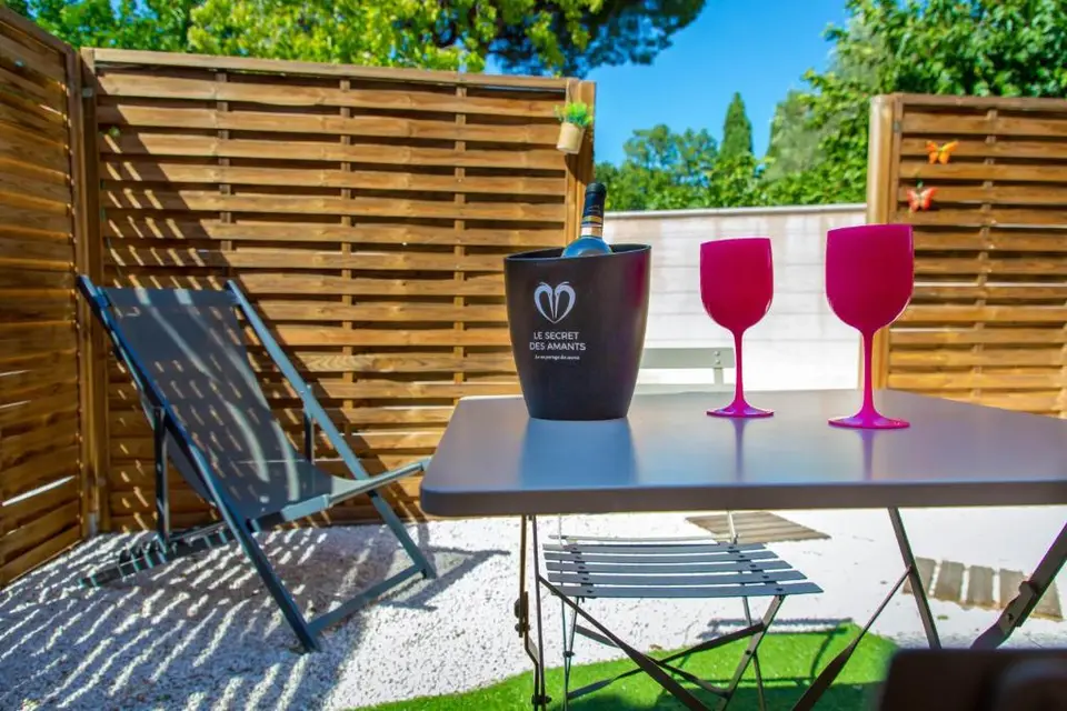 Appartement Jacuzzi Love Room