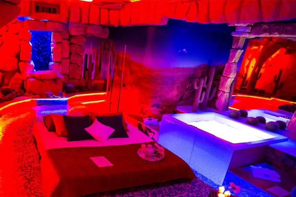 Silk Motel