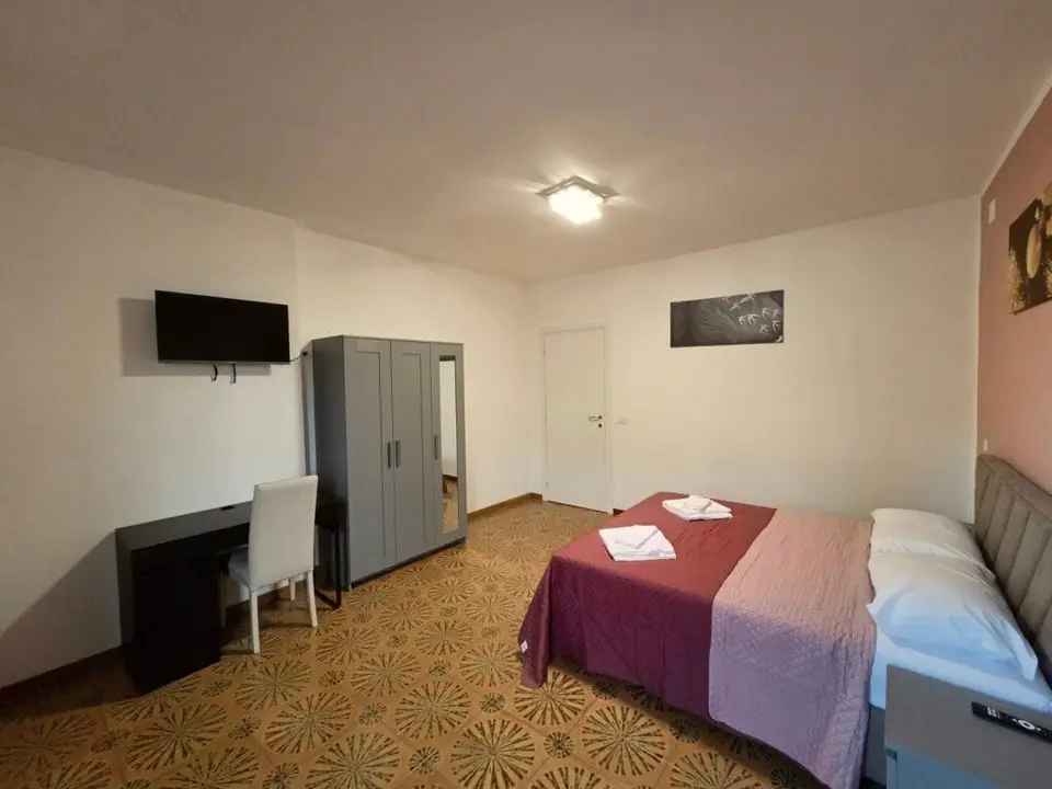 Venice Gateway Apartments