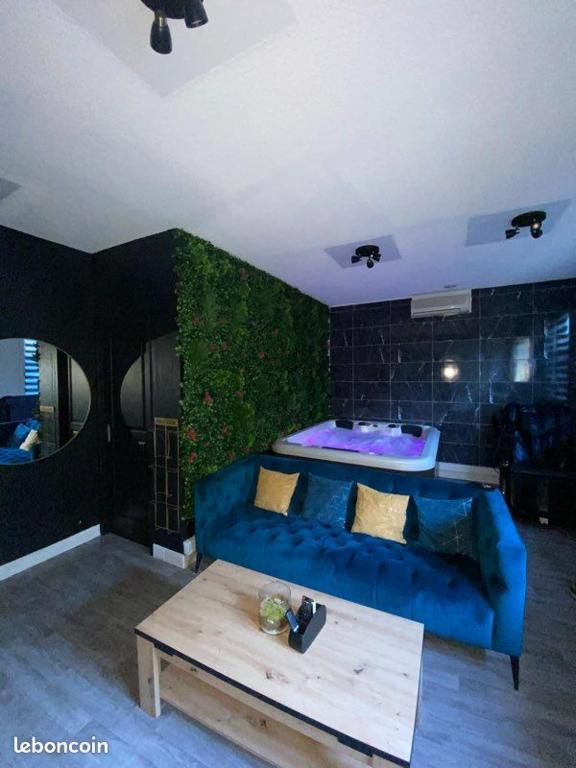 L'Inattendu Love Room