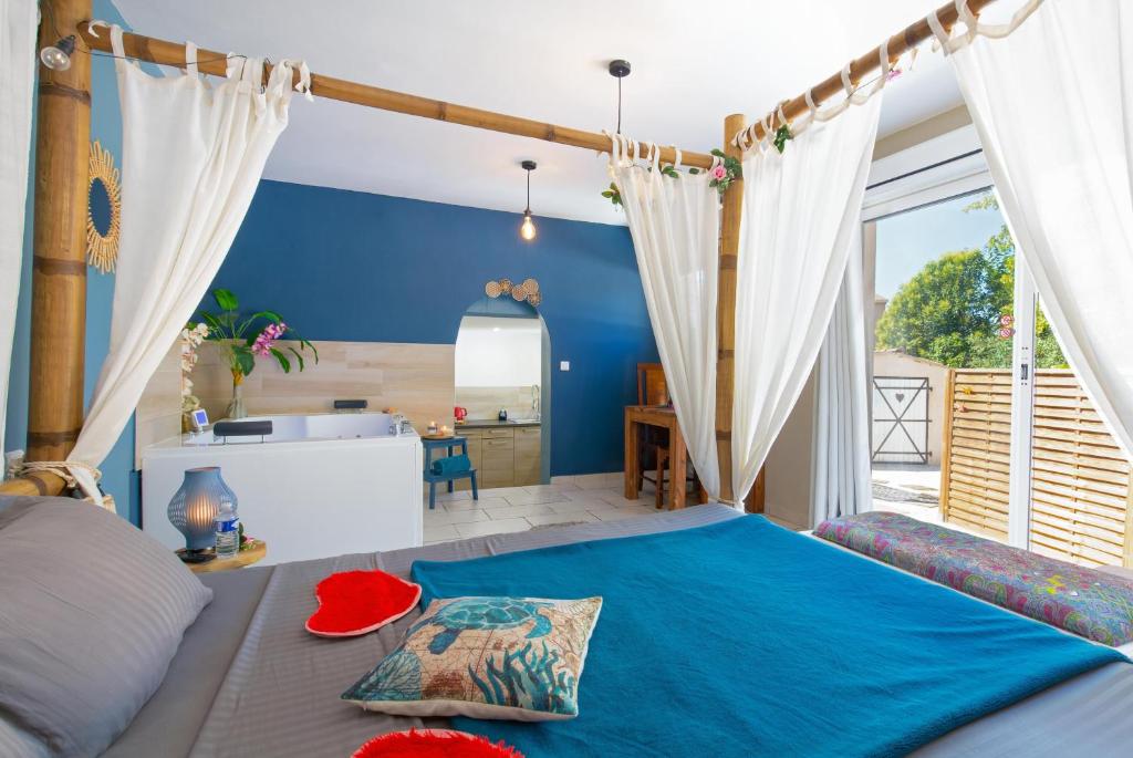 Appartement Jacuzzi Love Room