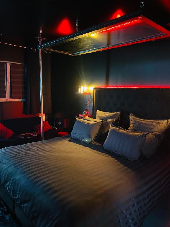 Love room Spa nuits secretes
