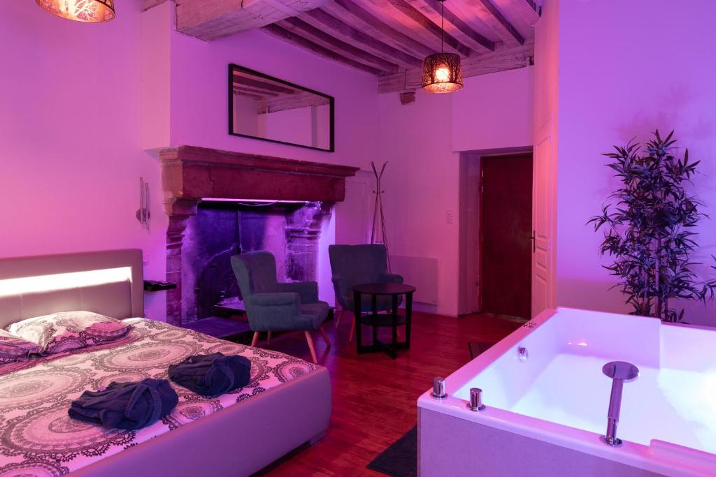 LX203 Suite romantique jacuzzi prive - Love Room